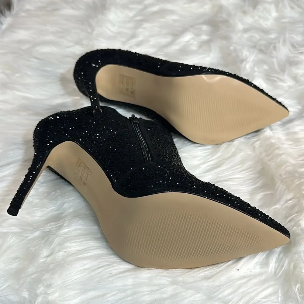 BNIB heeled booties